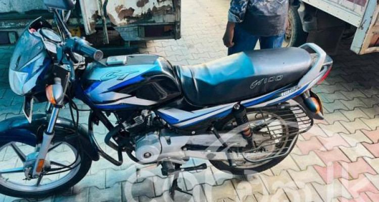 BAJAJ CT100 2024