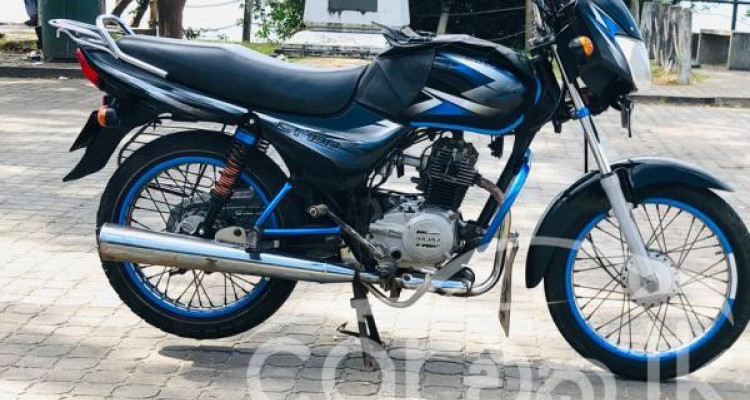 BAJAJ CT100 2015