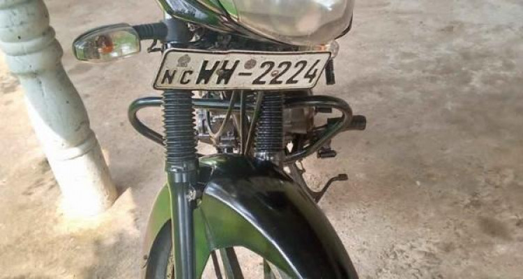 BAJAJ DISCOVER 100 2010
