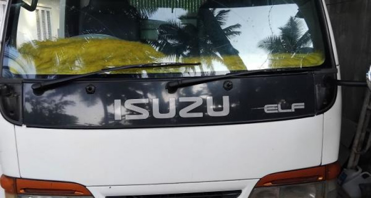 ISUZU ELF 1999