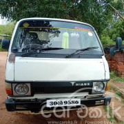 TOYOTA HIACE 1981