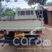TOYOTA HIACE 1981