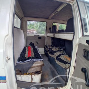 TOYOTA HIACE 1981
