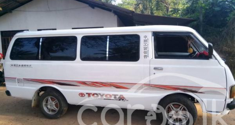 TOYOTA HIACE LH30 1980