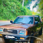 ISUZU DOUBLE CAB 1983