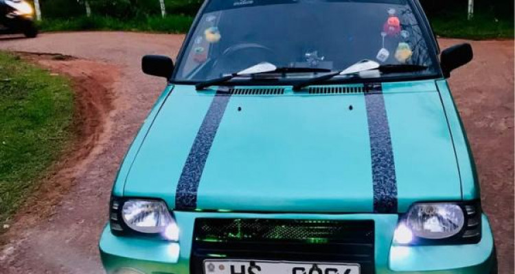 SUZUKI MARUTI 800 2003