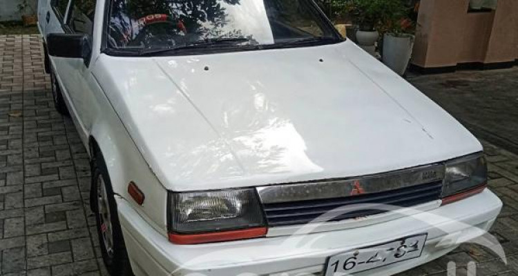 MITSUBISHI LANCER C12 1989