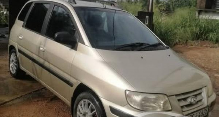 HYUNDAI MATRIX 2001
