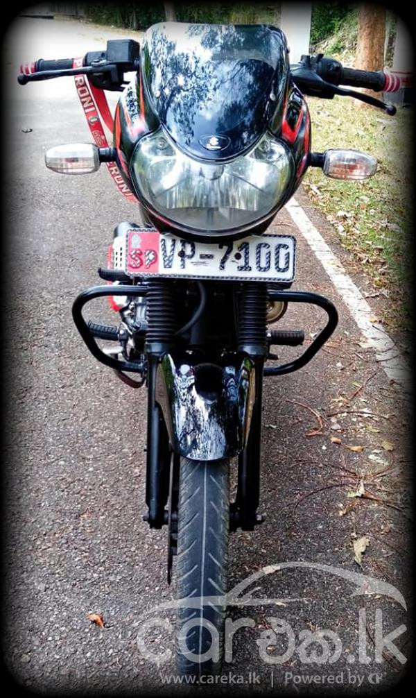 BAJAJ DISCOVER 135 2010