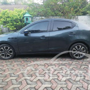 MAZDA 2 2016
