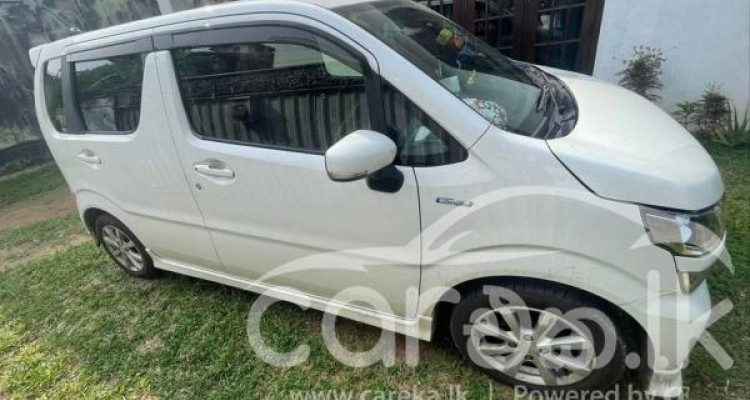 SUZUKI WAGON R PREMIUM 2018