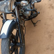 BAJAJ V15 2016