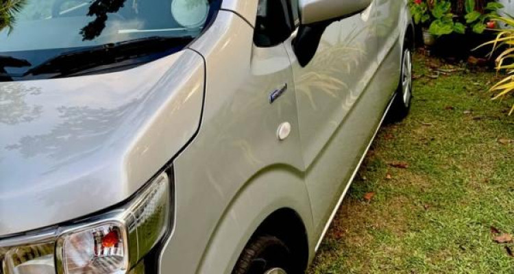 SUZUKI WAGON R FX 2017
