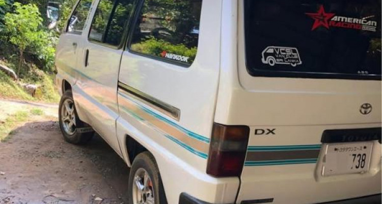 TOYOTA TOWNACE 1990