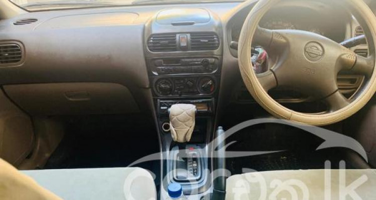 NISSAN SUNNY 2002