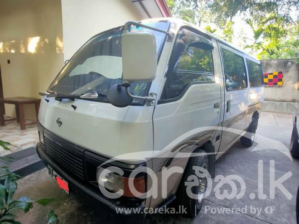 NISSAN CARAVAN 1991