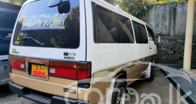 NISSAN CARAVAN 1991