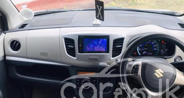SUZUKI WAGON R 2014