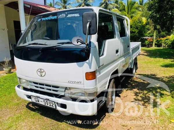 TOYOTA DYNA 1998
