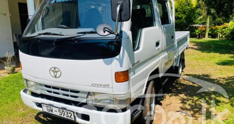 TOYOTA DYNA 1998