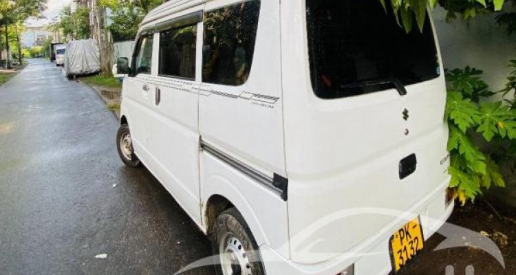 SUZUKI EVERY 2018