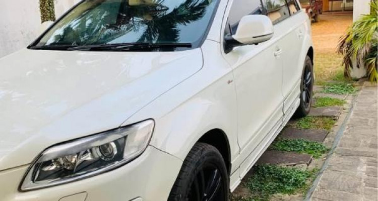 AUDI Q7 2008