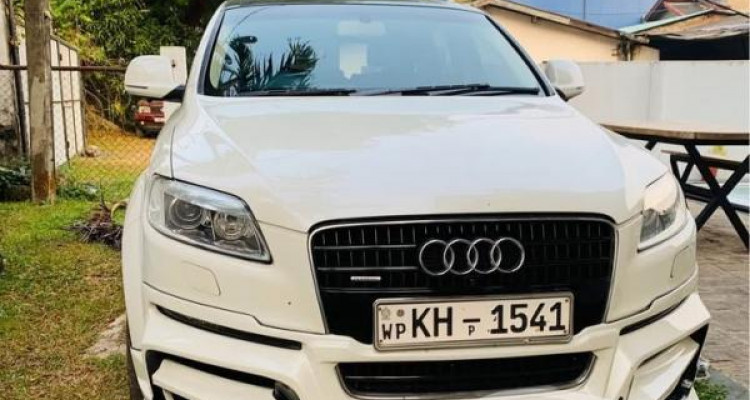 AUDI Q7 2008