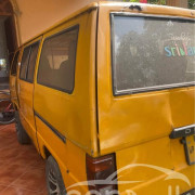 MITSUBISHI DELICA L300 1980