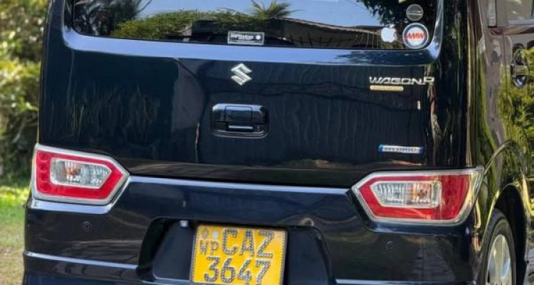SUZUKI WAGON R 2018