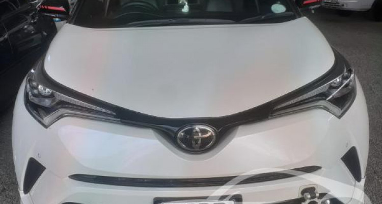 TOYOTA C-HR 2018