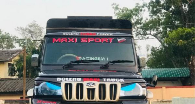 MAHINDRA BOLERO 2016