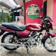 BAJAJ CT100 2013