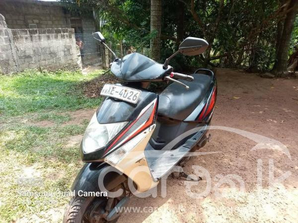 HONDA DIO 2011