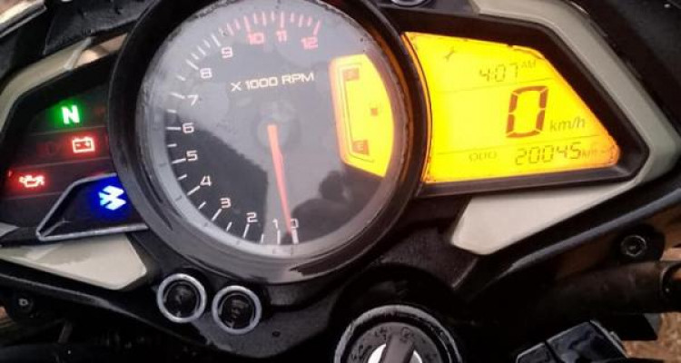 BAJAJ PULSAR NS 2016