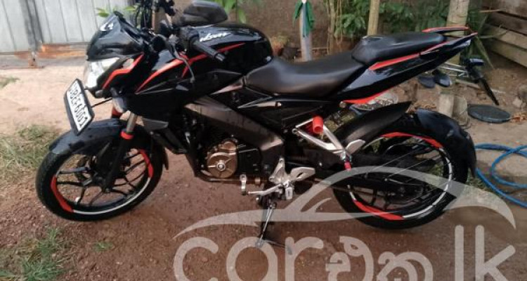 BAJAJ PULSAR NS 2016