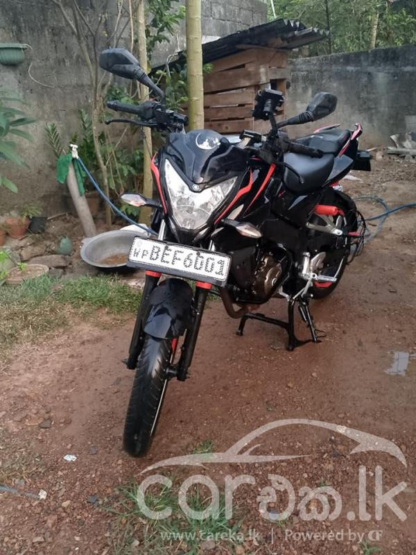 BAJAJ PULSAR NS 2016
