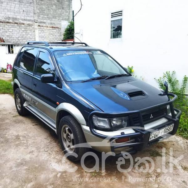 MITSUBISHI RVR 1994