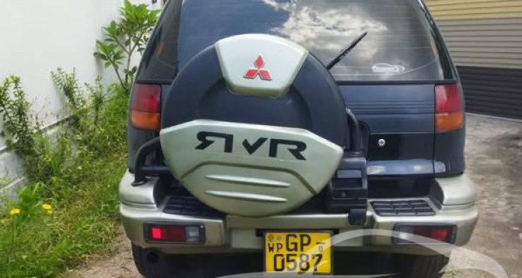 MITSUBISHI RVR 1994