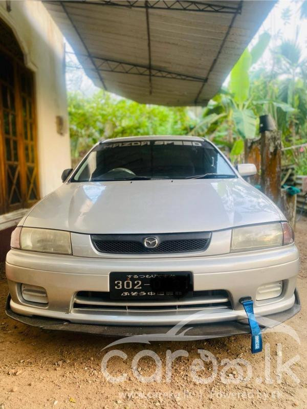 MAZDA FAMILIA 1997