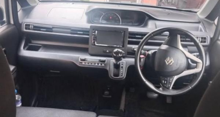 SUZUKI WAGON R 2018