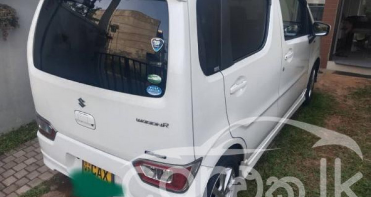 SUZUKI WAGON R 2018