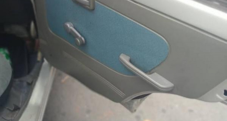 SUZUKI MARUTI 800 2011