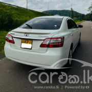 TOYOTA PREMIO 2008