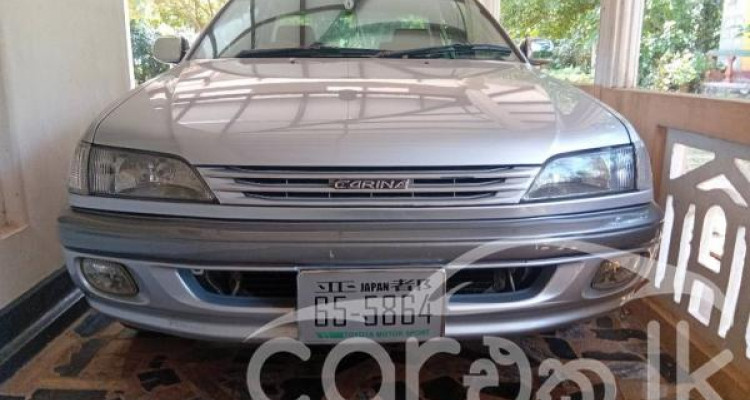 TOYOTA CARINA 1997
