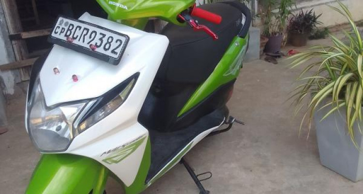 HONDA DIO 2015