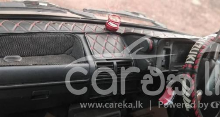 SUZUKI MARUTI 800 2004