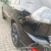 TOYOTA HARRIER 2010