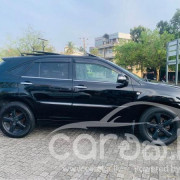 TOYOTA HARRIER 2010