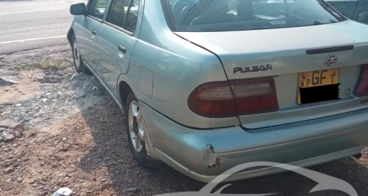 NISSAN PULSAR 1998