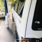 NISSAN CARAVAN 1983